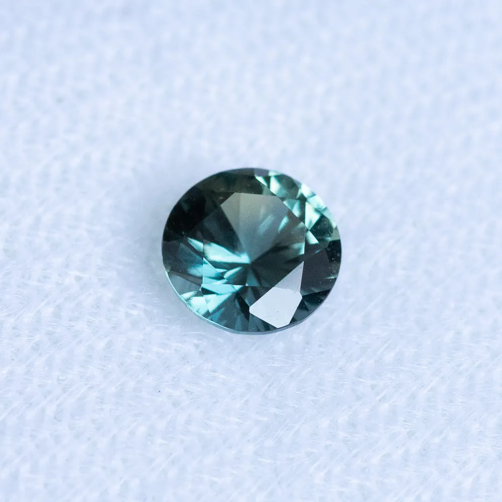 0.99CT ROUND TANZANIAN SAPPHIRE, MULTICOLOR/COLOR CHANGE, 6.00X4.00MM, UNTREATED