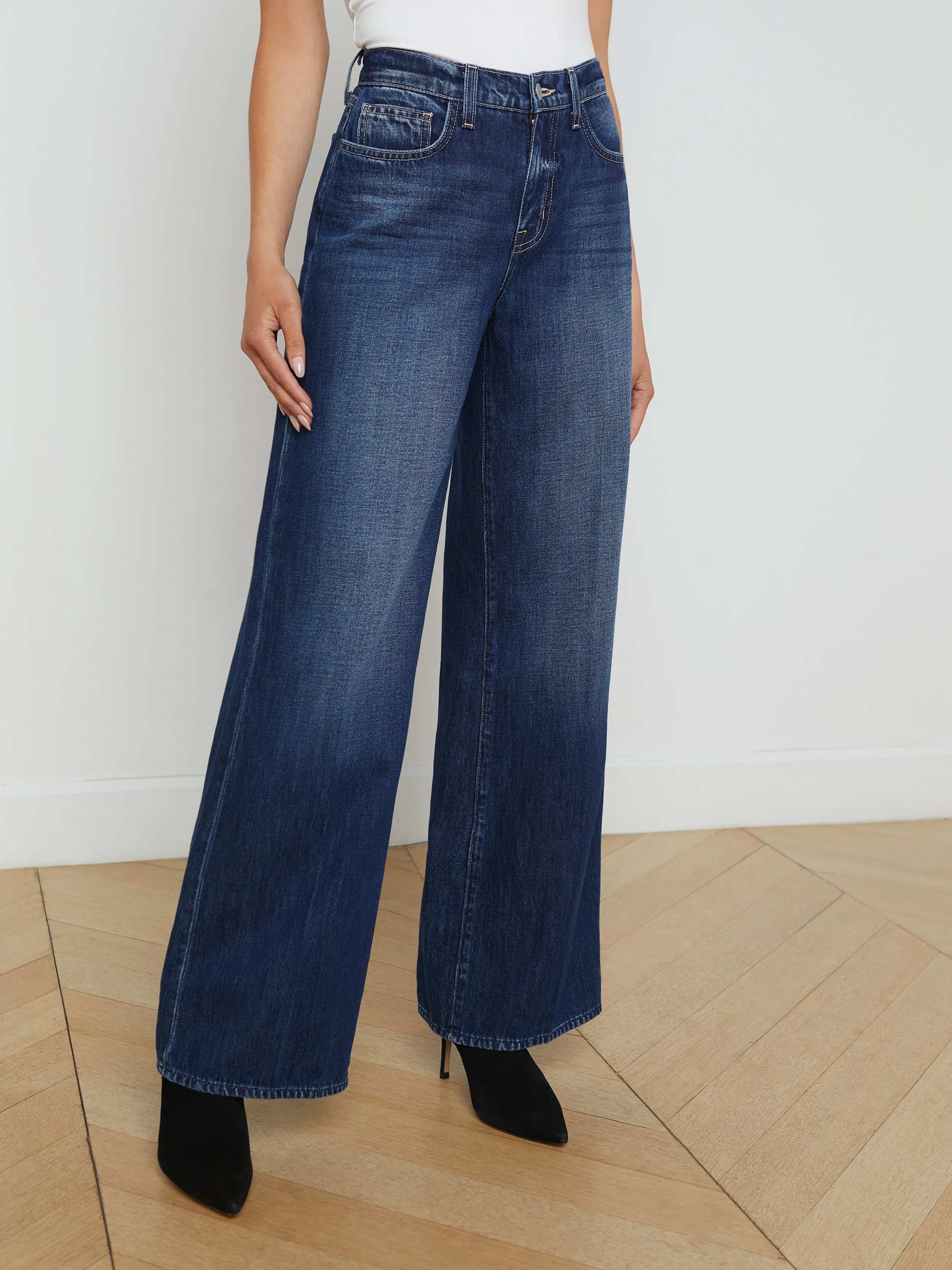 Alicent Wide-Leg Jean