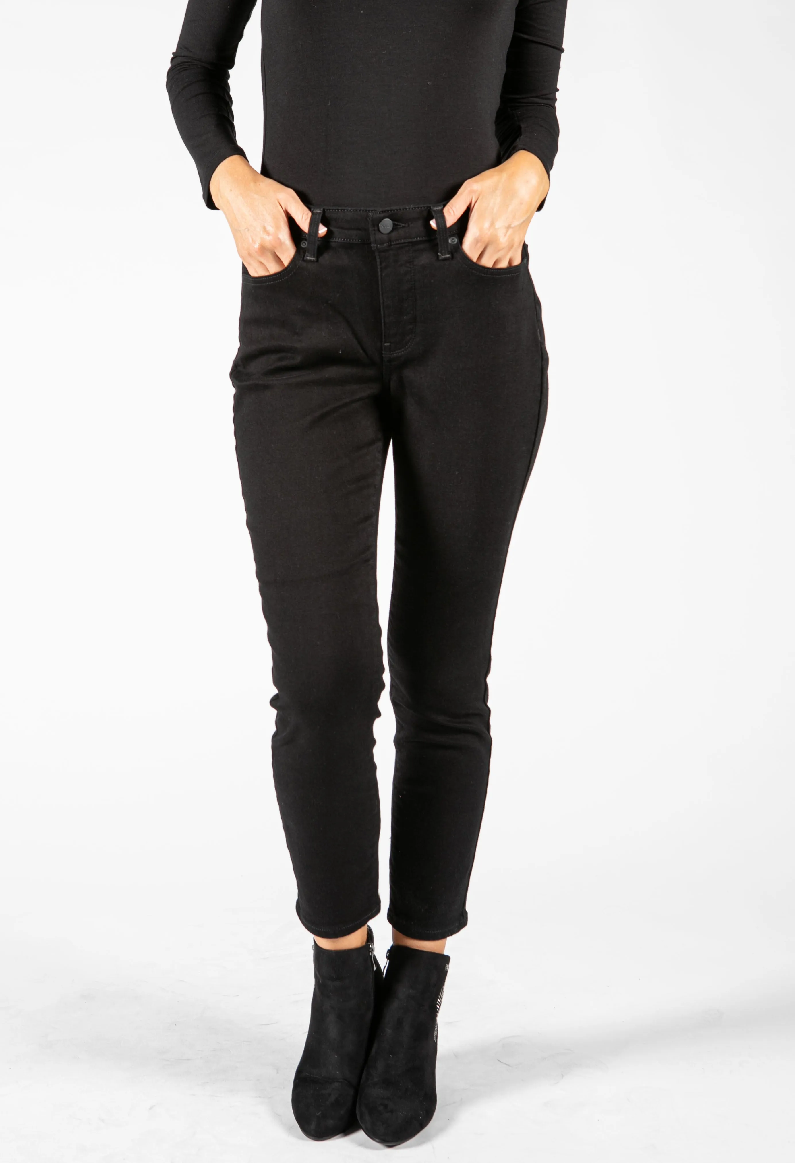 Black Alina Jeans