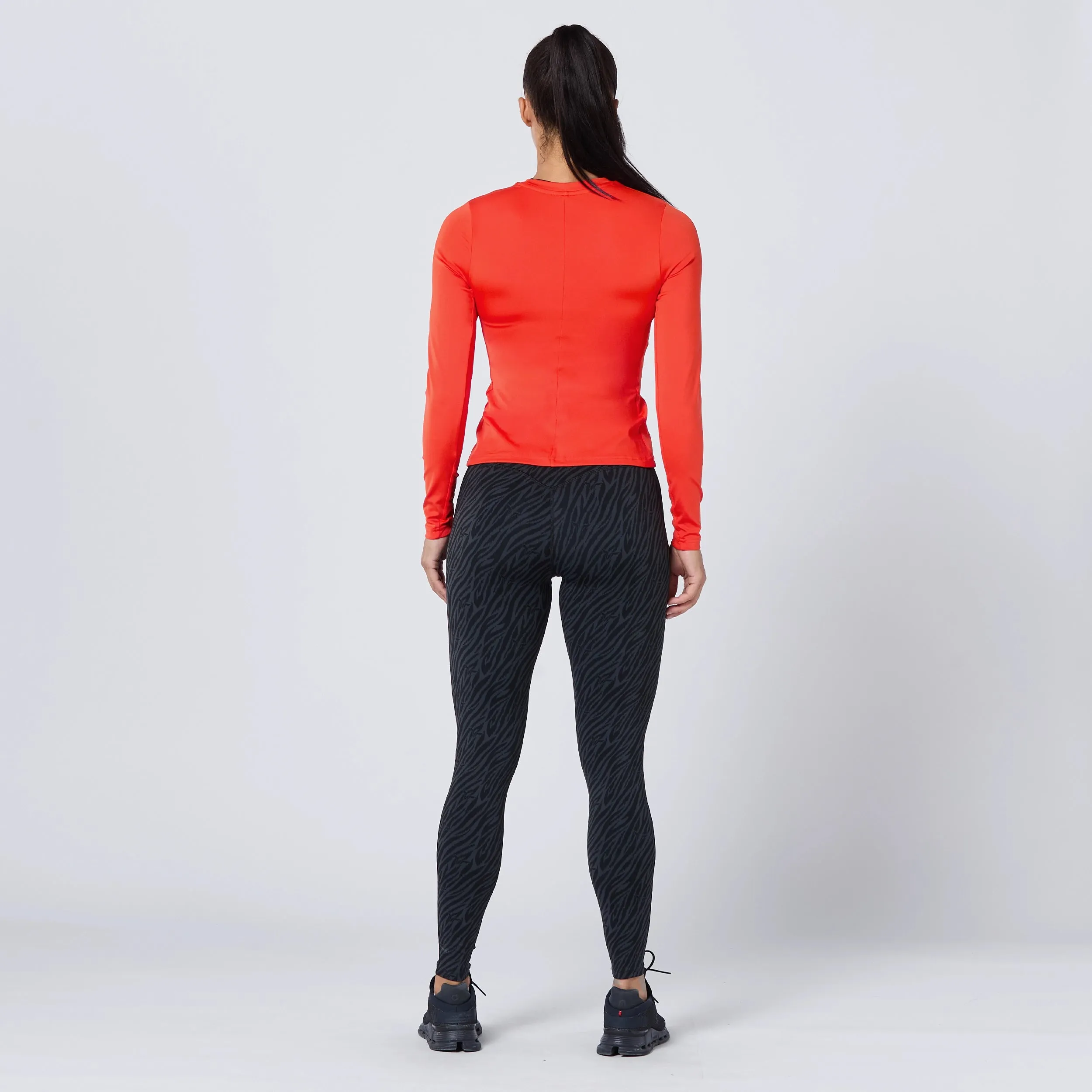 Body Fit Top - Orange.Com