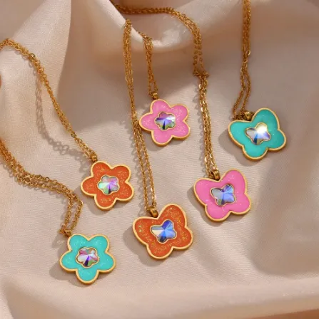 Cute Enamel Coated Floral Necklace