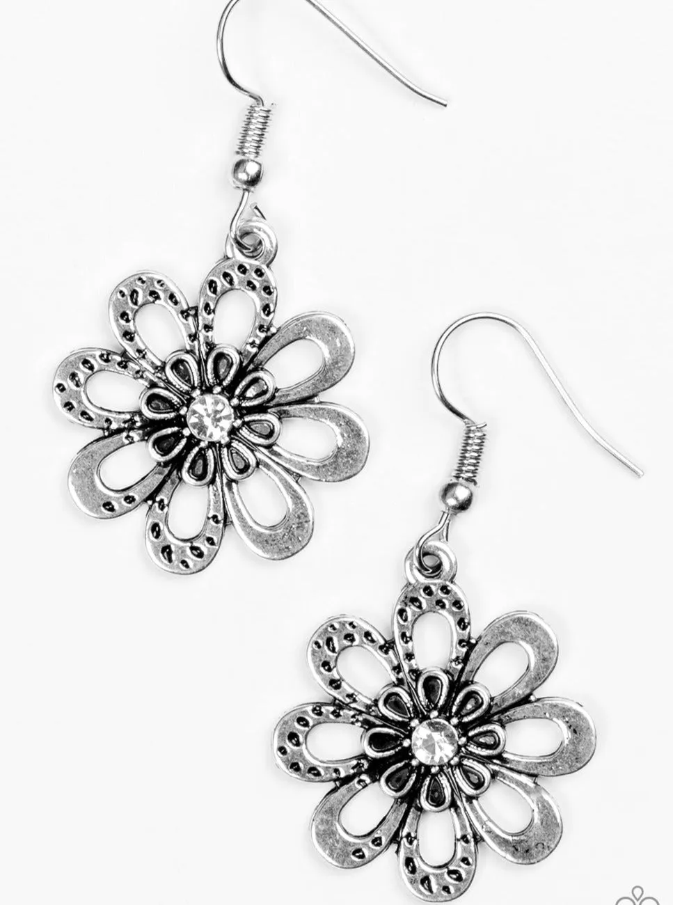 Fashion Floret White Earrings